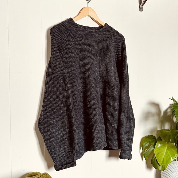 GAP Sweaters - Gap  waffle knit sweater wide sleeves